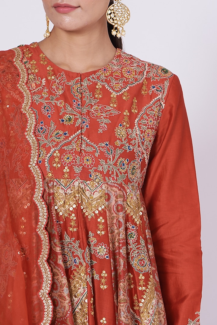 Red Kalidar Kurta Set by Debyani at Pernia's Pop Up Shop