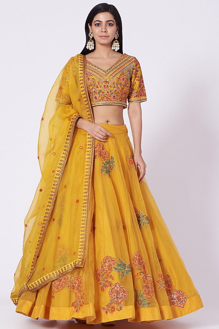 Mustard Organza Wedding Lehenga Set by Debyani at Pernia's Pop Up Shop