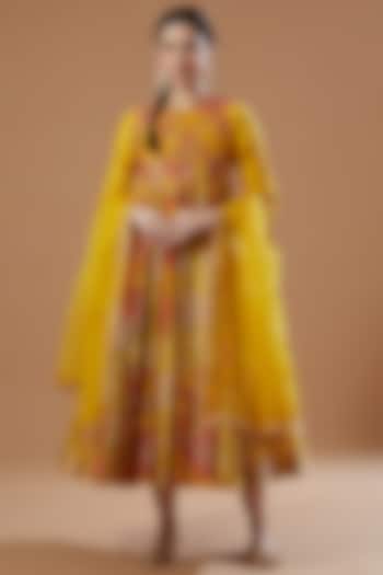 Mustard Chanderi Kalidar Wedding Anarkali Set by Debyani at Pernia's Pop Up Shop