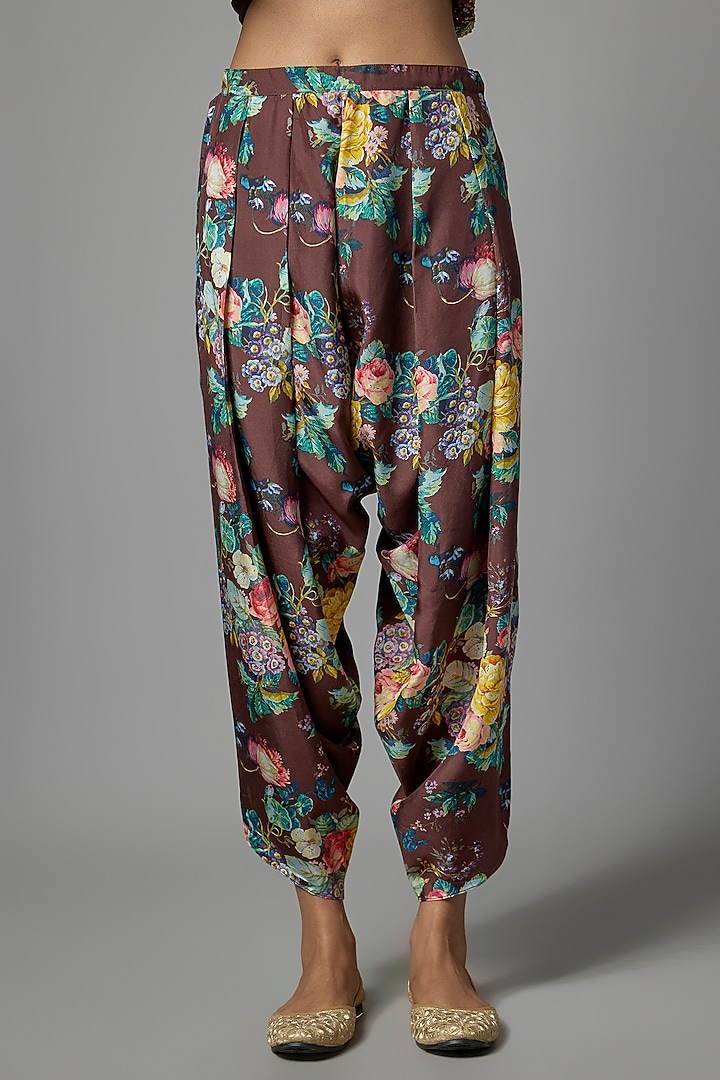 Brown Silk Floral Printed Kurta Set by Debyani at Pernia's Pop Up Shop
