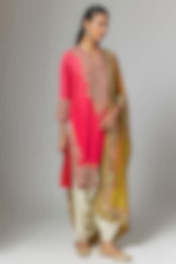 Red Silk Kurta Set by Debyani at Pernia's Pop Up Shop