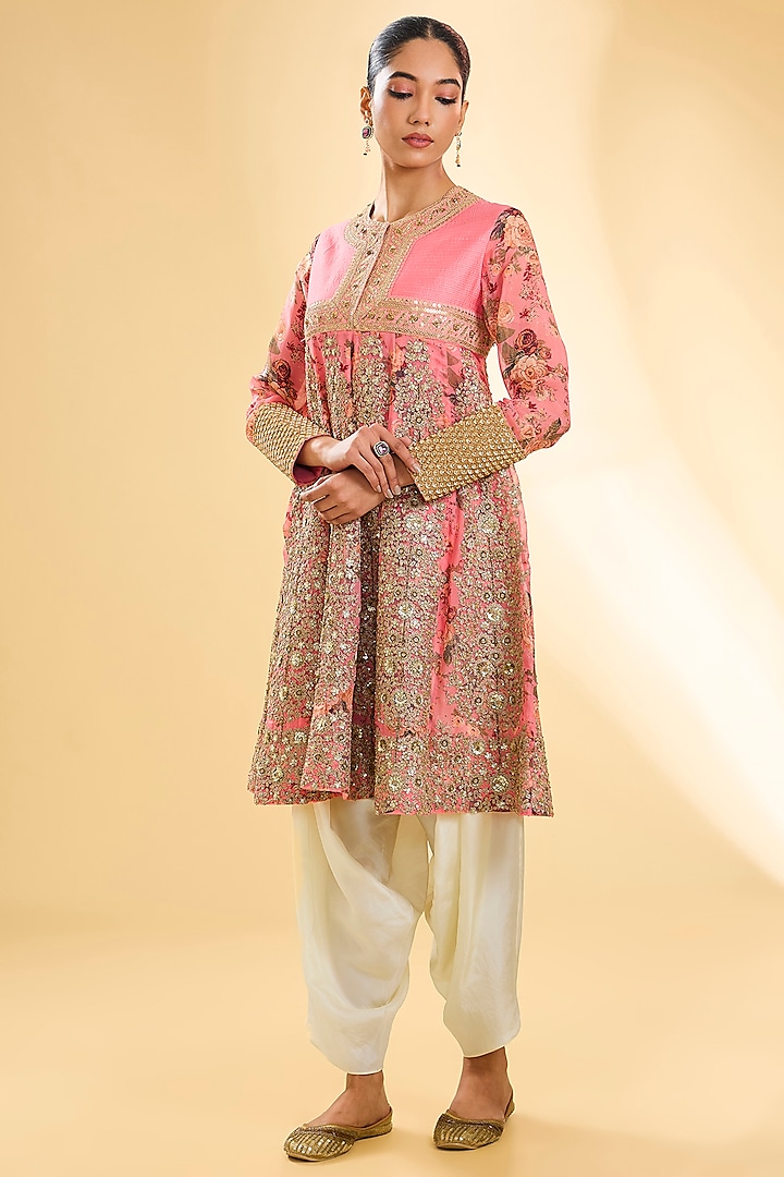 Powder Pink Silk Hand & Machine Embroidered Kurta Set by Debyani at Pernia's Pop Up Shop