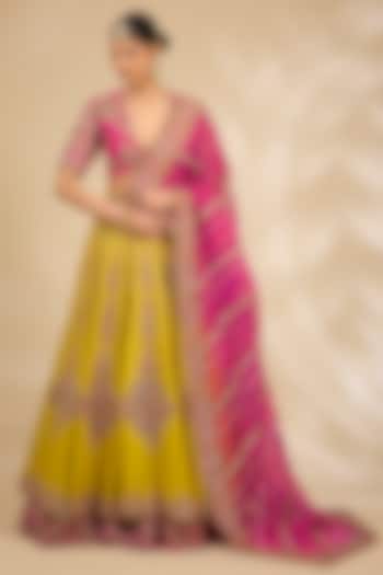 Yellow Organza Hand & Machine Embroidered Bridal Lehenga Set by Debyani at Pernia's Pop Up Shop