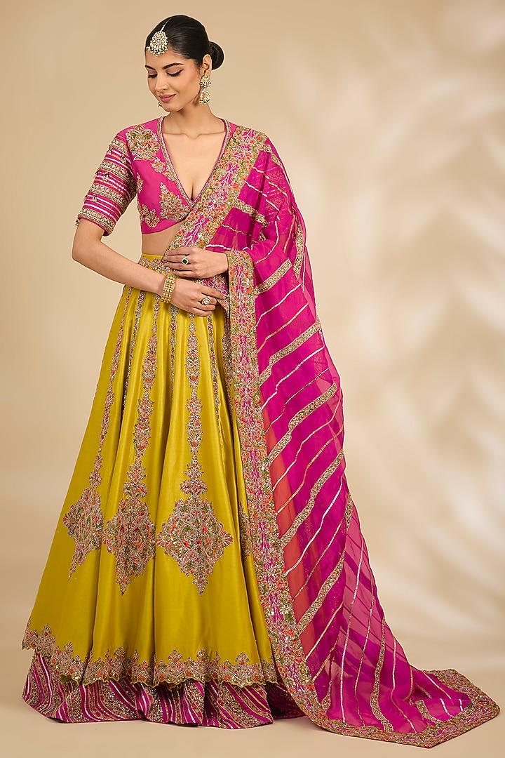 Yellow Organza Hand & Machine Embroidered Bridal Lehenga Set by Debyani at Pernia's Pop Up Shop