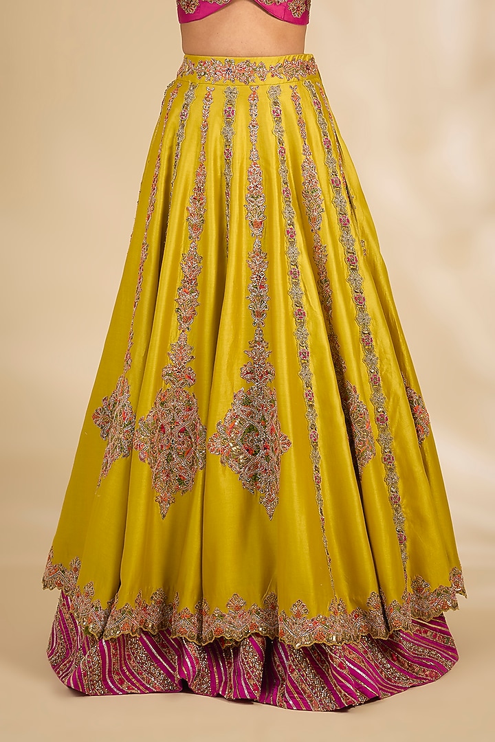 Yellow Organza Hand & Machine Embroidered Bridal Lehenga Set by Debyani at Pernia's Pop Up Shop