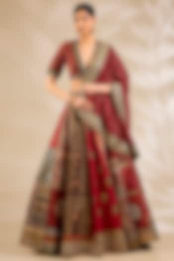 Maroon Chanderi Embroidered & Printed Bridal Lehenga Set by Debyani at Pernia's Pop Up Shop