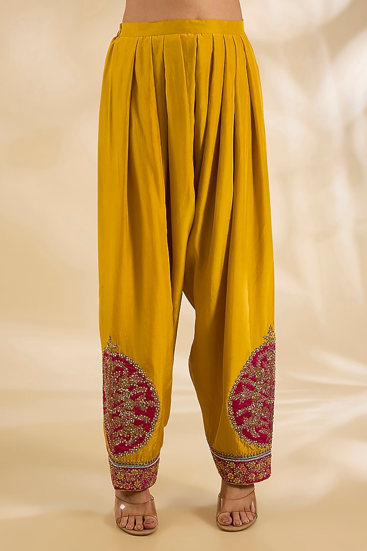 Mustard Silk Hand & Machine Embroidered Kurta Set by Debyani at Pernia's Pop Up Shop