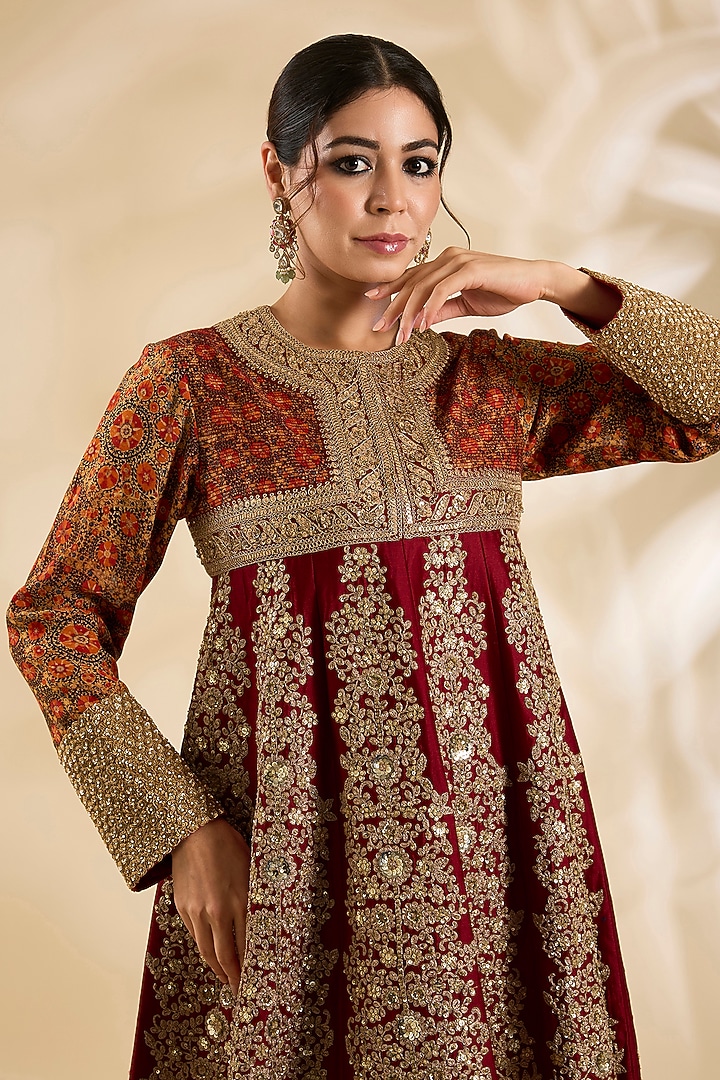 Maroon Silk Hand & Machine Embroidered Kurta Set by Debyani at Pernia's Pop Up Shop