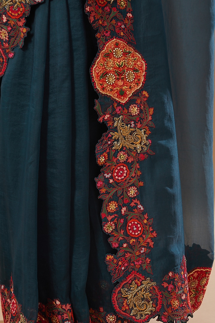 Blue Embroidered Reception Saree Set by Debyani at Pernia's Pop Up Shop