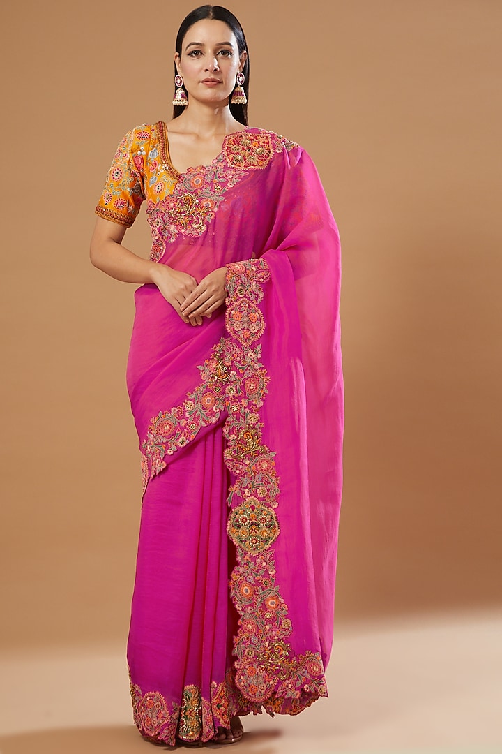 Magenta Embroidered Saree Set by Debyani at Pernia's Pop Up Shop