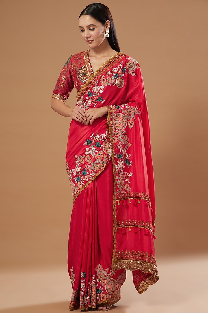 Red Silk Reception Saree Set by Debyani at Pernia's Pop Up Shop