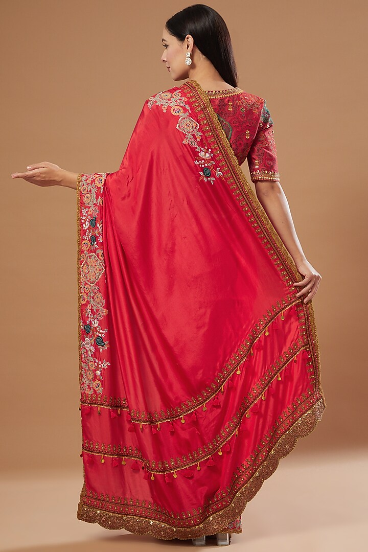 Red Silk Reception Saree Set by Debyani at Pernia's Pop Up Shop