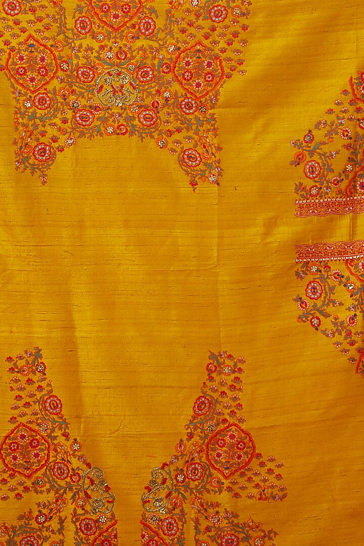 Red Silk Reception Saree Set by Debyani at Pernia's Pop Up Shop