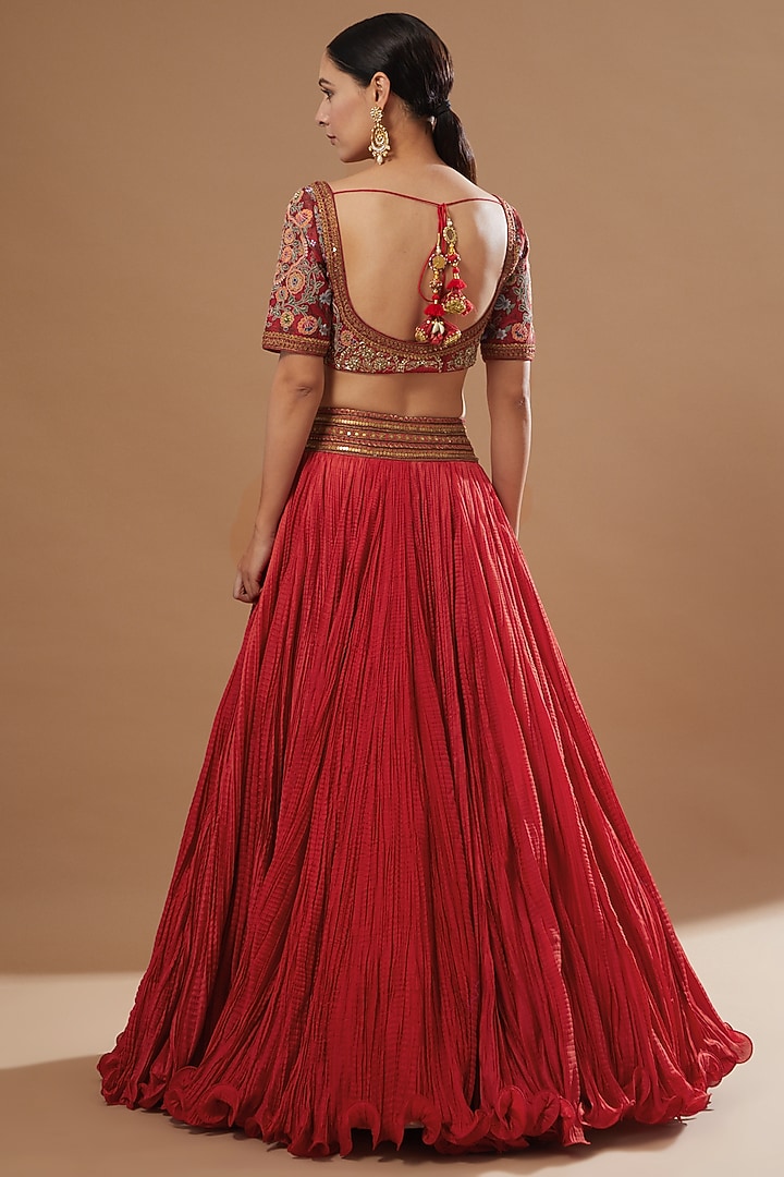 Red Chanderi & Mulmul Crushed Wedding Lehenga Set by Debyani at Pernia's Pop Up Shop