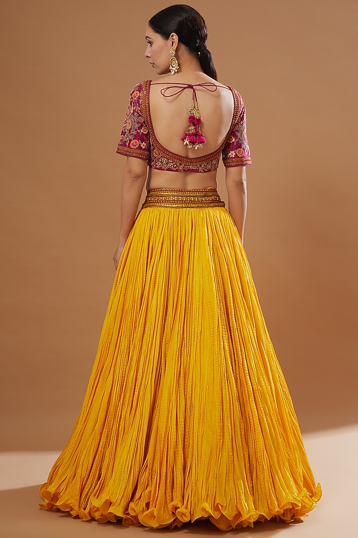 Mustard Chanderi & Mulmul Crushed Wedding Lehenga Set by Debyani at Pernia's Pop Up Shop