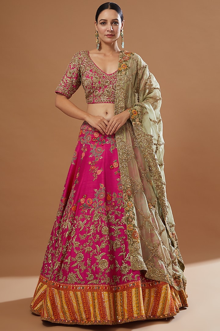 Magenta Raw Silk & Chanderi Bridal Lehenga Set by Debyani at Pernia's Pop Up Shop
