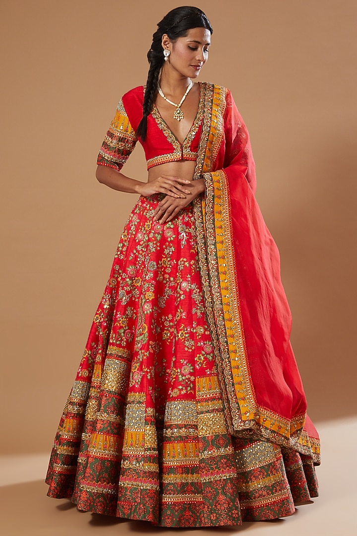 Red Raw Silk Chanderi Bridal Lehenga Set by Debyani at Pernia's Pop Up Shop