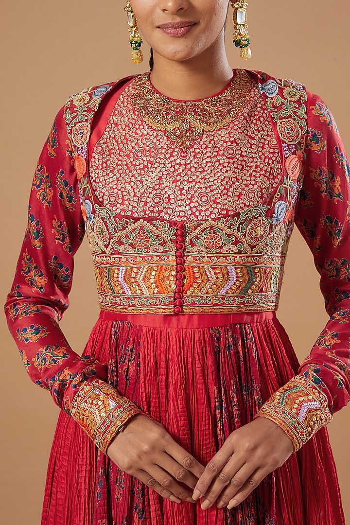 Red Crushed Kalidar Bridal Anarkali Set by Debyani at Pernia's Pop Up Shop