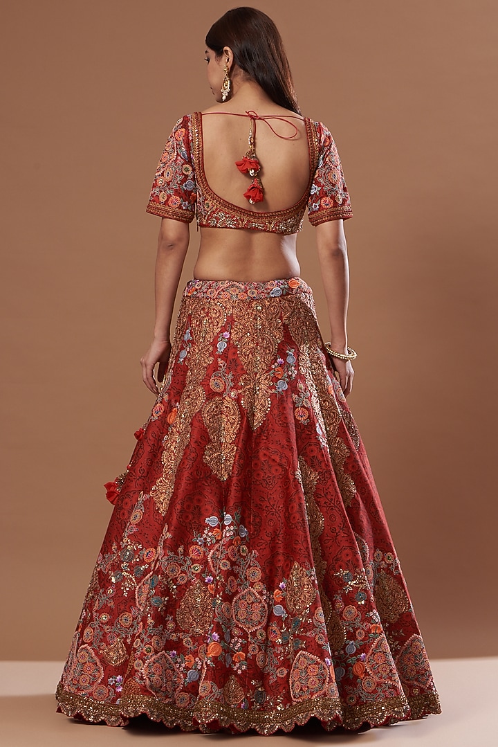 Magenta Chanderi Bridal Lehenga Set by Debyani at Pernia's Pop Up Shop