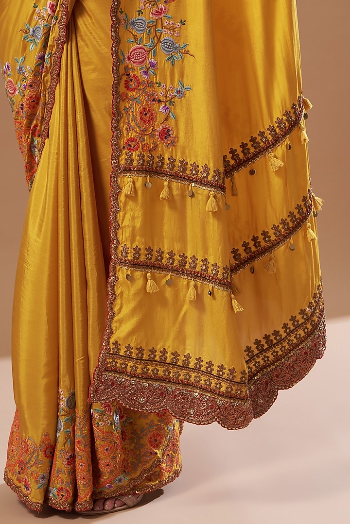 Mustard Habutai Silk Reception Saree Set by Debyani at Pernia's Pop Up Shop