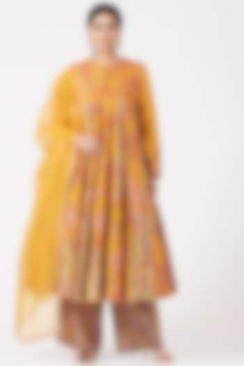 Mustard Chanderi Kalidar Kurta Set by Debyani at Pernia's Pop Up Shop