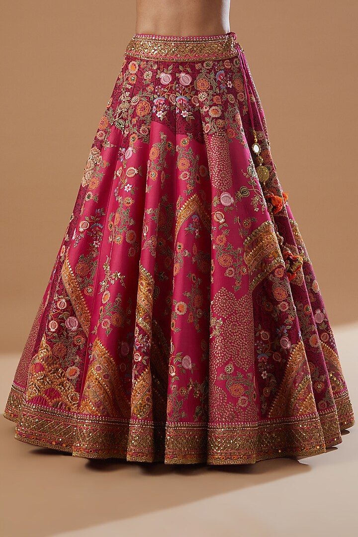 Magenta Mulmul & Chanderi Bridal Lehenga Set by Debyani at Pernia's Pop Up Shop
