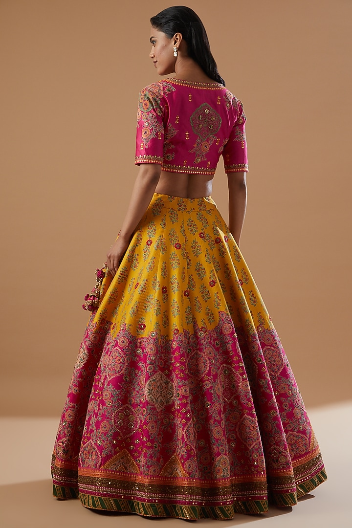 Mustard Mulmul & Chanderi Bridal Lehenga Set by Debyani at Pernia's Pop Up Shop