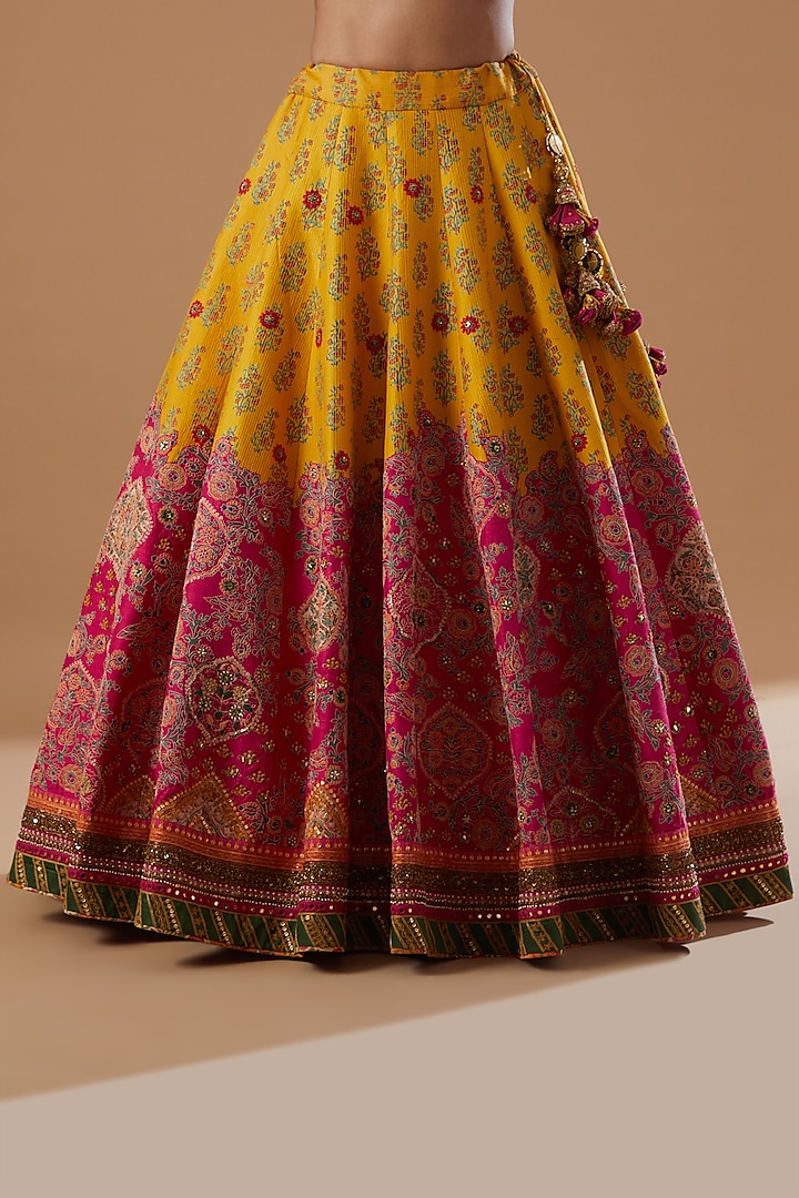 Mustard Mulmul & Chanderi Bridal Lehenga Set by Debyani at Pernia's Pop Up Shop