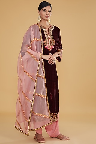 Blush Pink Organza Dupatta by Debyani