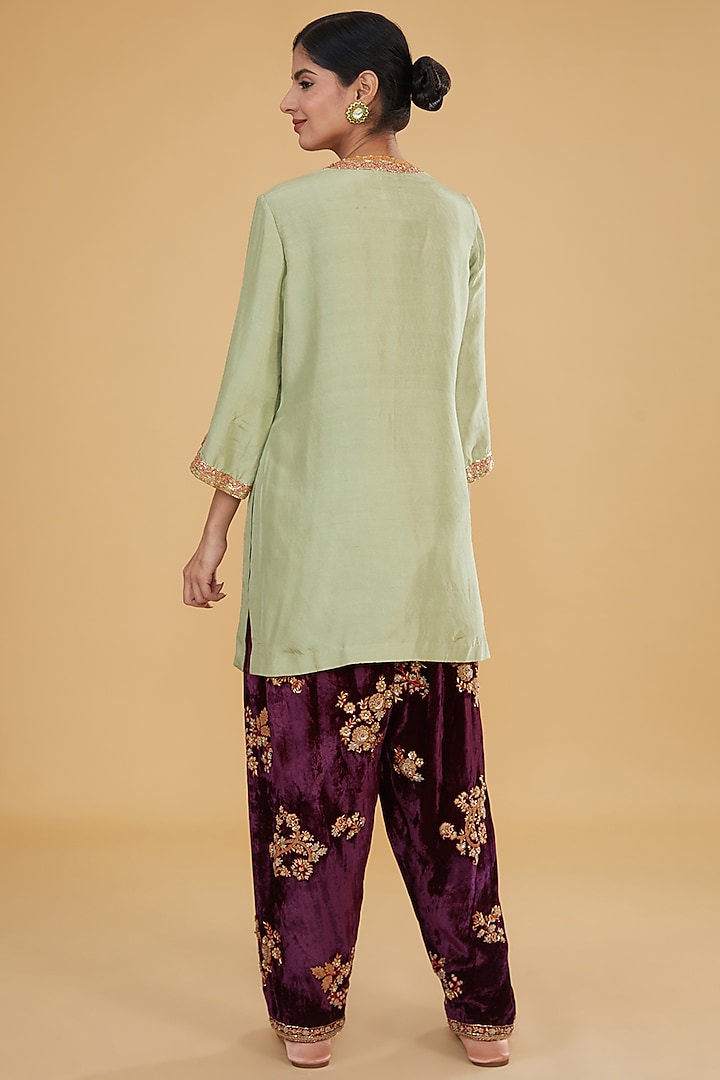 Mint Green Silk Short Kurta Set by Debyani at Pernia's Pop Up Shop