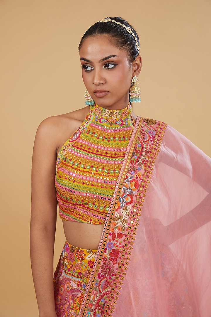 Powder Pink Organza Mughal Printed Bridal Lehenga Set by Debyani at Pernia's Pop Up Shop