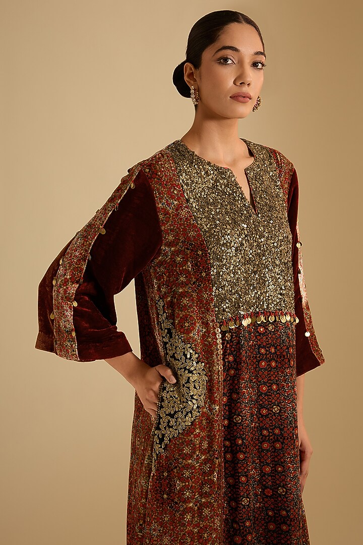Maroon Silk Hand & Machine Embroidered Kurta Set by Debyani at Pernia's Pop Up Shop