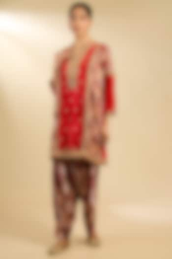 Red Silk Velvet Hand & Machine Embroidered Kurta Set by Debyani at Pernia's Pop Up Shop