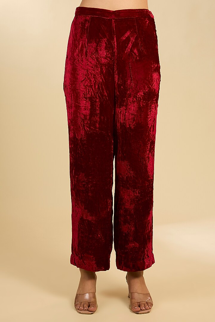 Red Silk Velvet Hand & Machine Embroidered Jamawar Kurta Set by Debyani at Pernia's Pop Up Shop