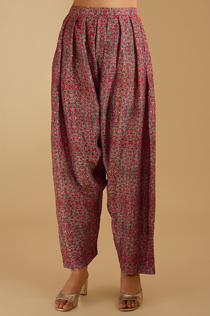 Rani Pink Silk Hand & Machine Embroidered Kurta Set by Debyani at Pernia's Pop Up Shop