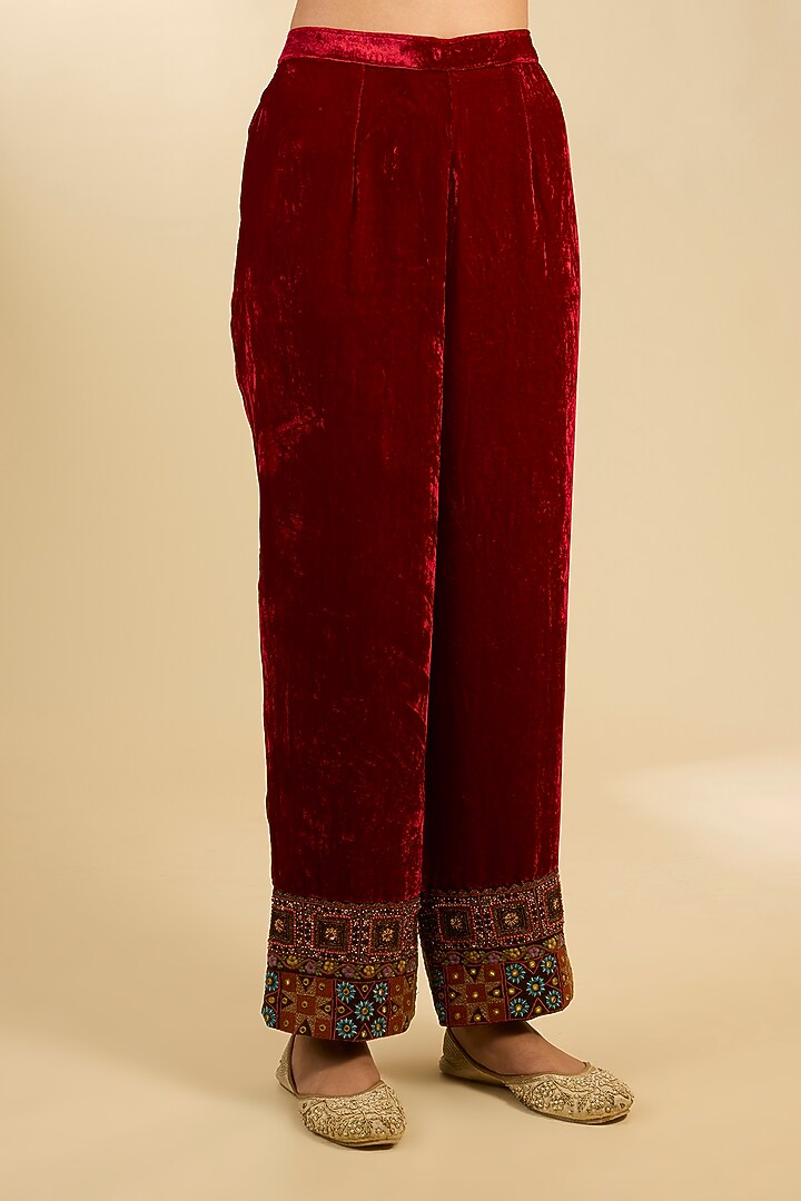 Beige & Maroon Silk Velvet Hand Embroidered Kurta Set by Debyani at Pernia's Pop Up Shop