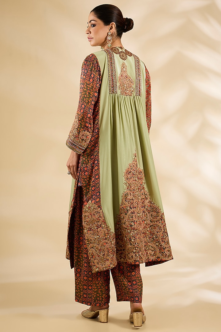 Green Silk Embroidered & Printed Kurta Set by Debyani at Pernia's Pop Up Shop
