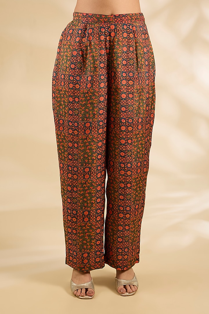 Green Silk Embroidered & Printed Kurta Set by Debyani at Pernia's Pop Up Shop