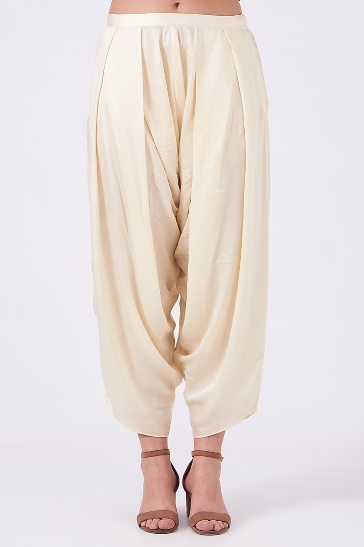 Mustard Organza High-Low Jacket Set by Debyani at Pernia's Pop Up Shop