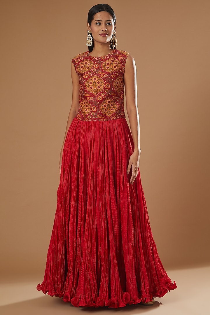 Magenta Chanderi Mulmul Jacket Set by Debyani at Pernia's Pop Up Shop