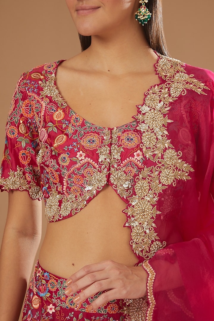 Magenta Organza Bridal Lehenga Set by Debyani at Pernia's Pop Up Shop
