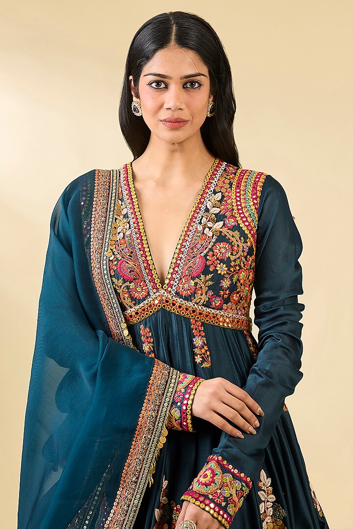 Navy Blue Silk Hand & Machine Embroidered Kalidar Bridal Anarkali Set by Debyani at Pernia's Pop Up Shop