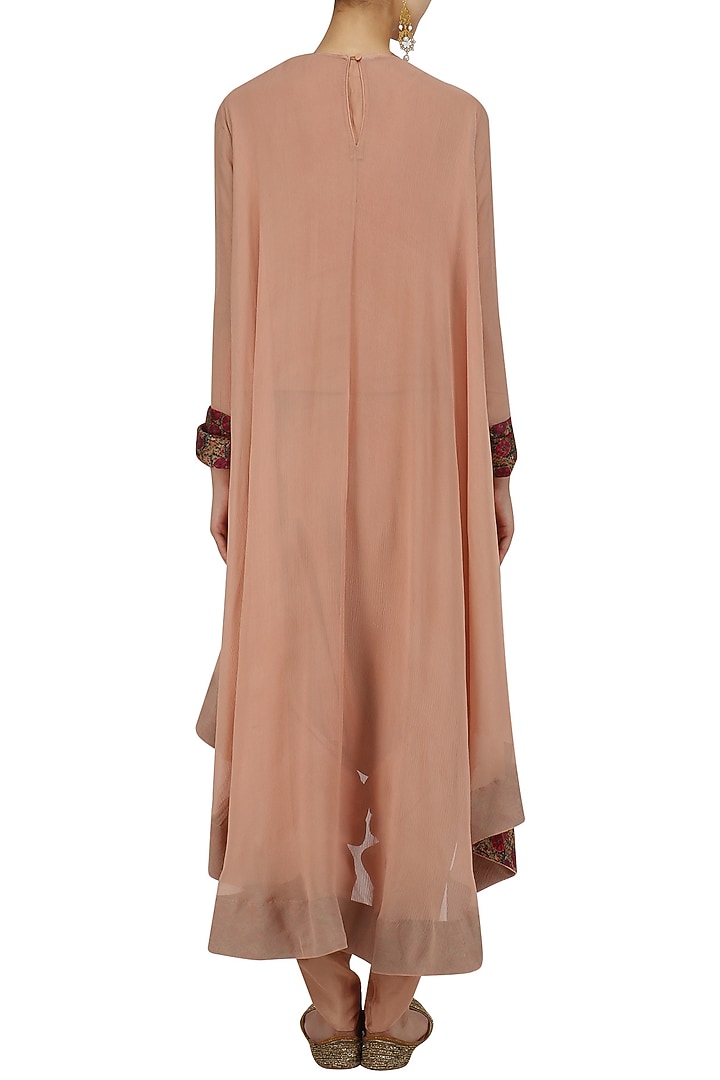 Pale pink sequins embroidered tunic and dhoti pants set available only at Pernia's Pop Up Shop.