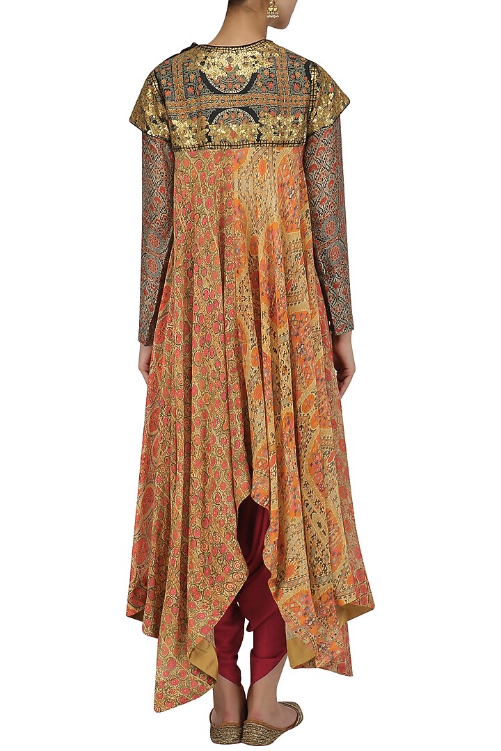 Orange sequinned tunic and dhoti pants set available only at Pernia's Pop Up Shop.