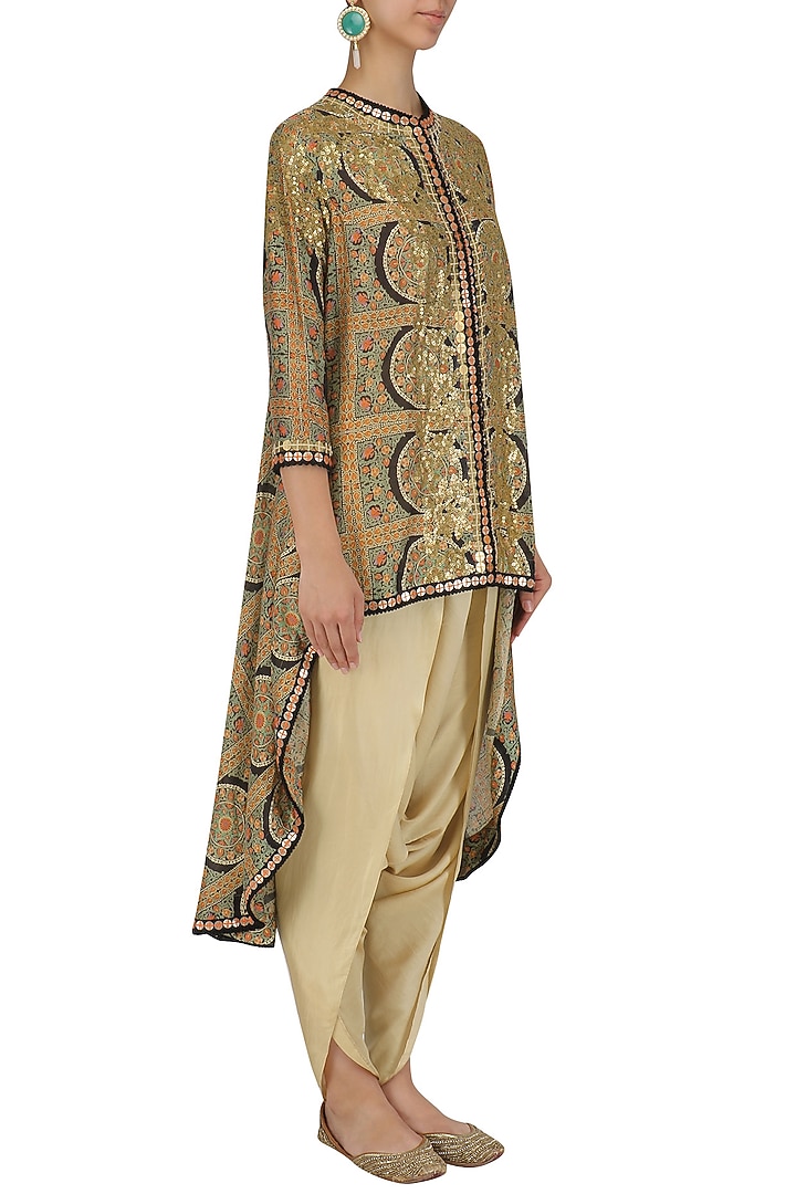 Black sequinned trail jacket and dhoti pants set available only at Pernia's Pop Up Shop.