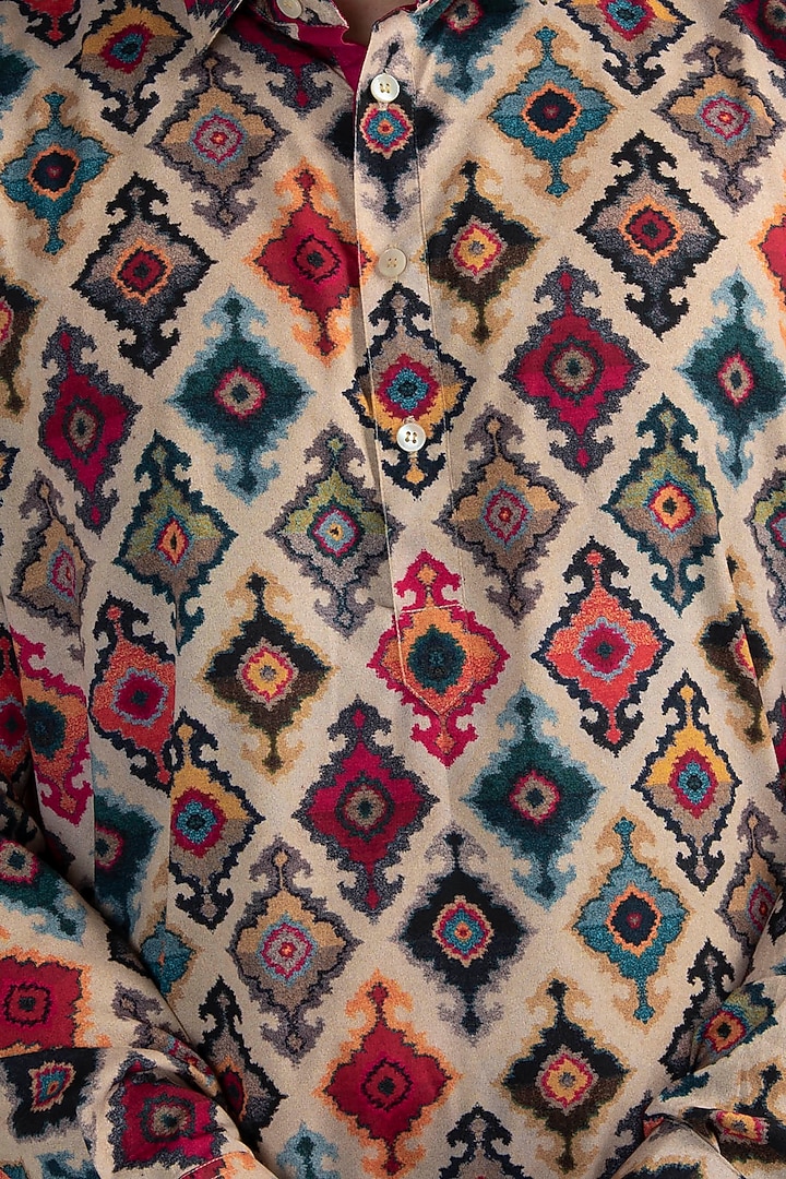 Multi Colored Digital Printed Viscose Kurta by Devanshi Didwania at Pernia's Pop Up Shop