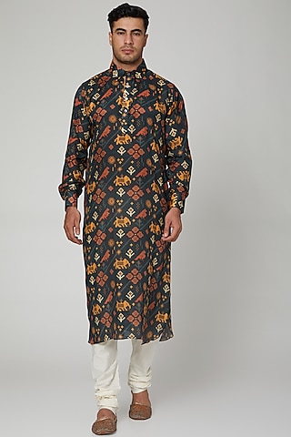Grey Abstarct Printed Kurta by Devanshi Didwania