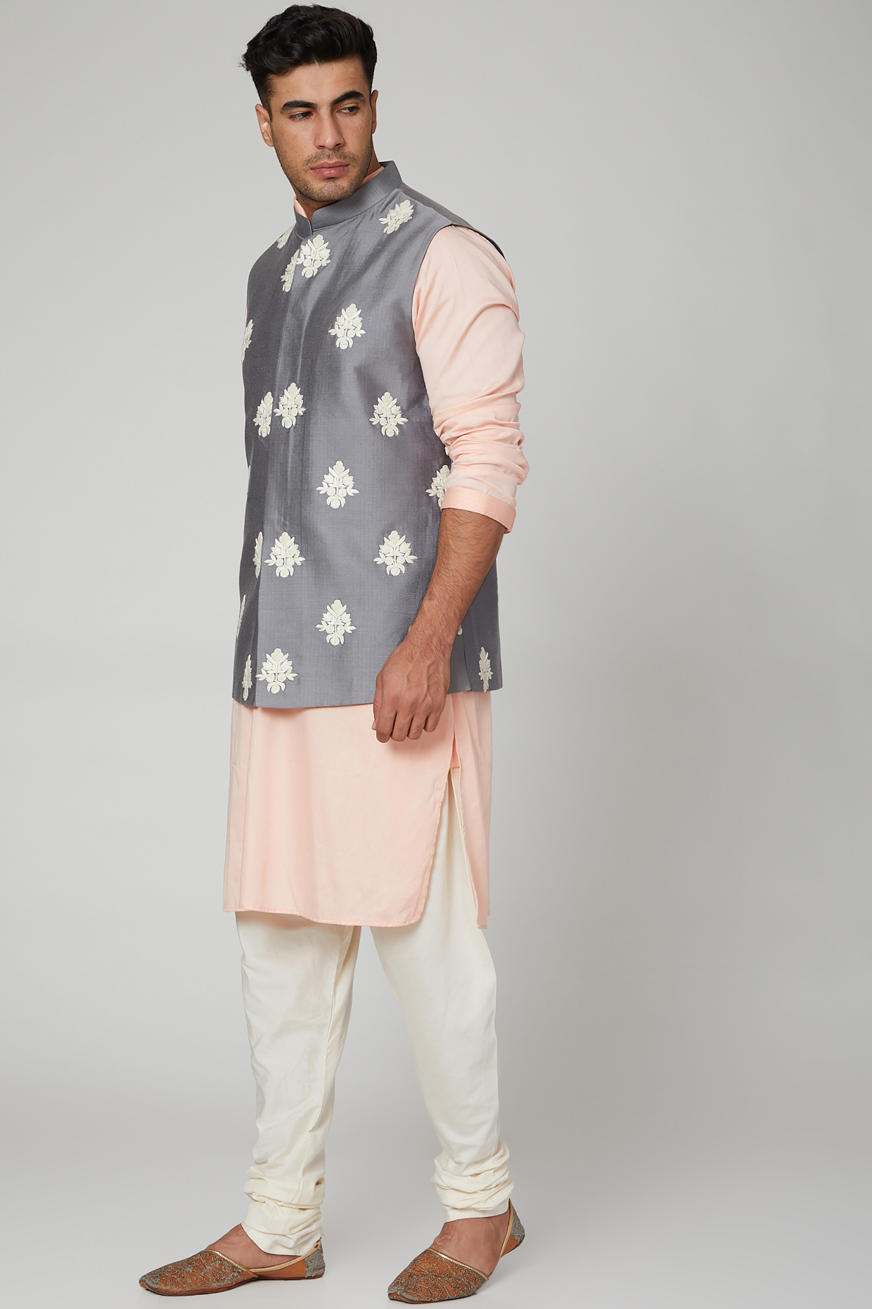 Grey Hand Embroidered Jacket by Devanshi Didwania at Pernia's Pop Up Shop