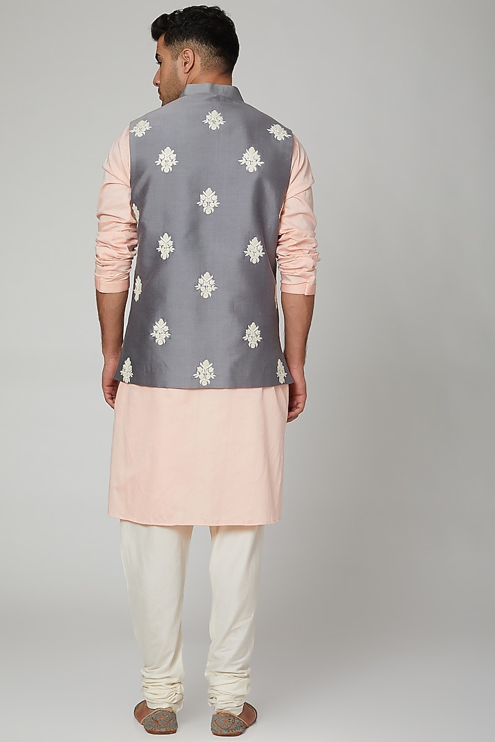 Grey Hand Embroidered Jacket by Devanshi Didwania at Pernia's Pop Up Shop