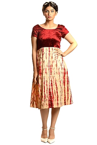 Maroon & Cream Shibori Tunic by Debarun